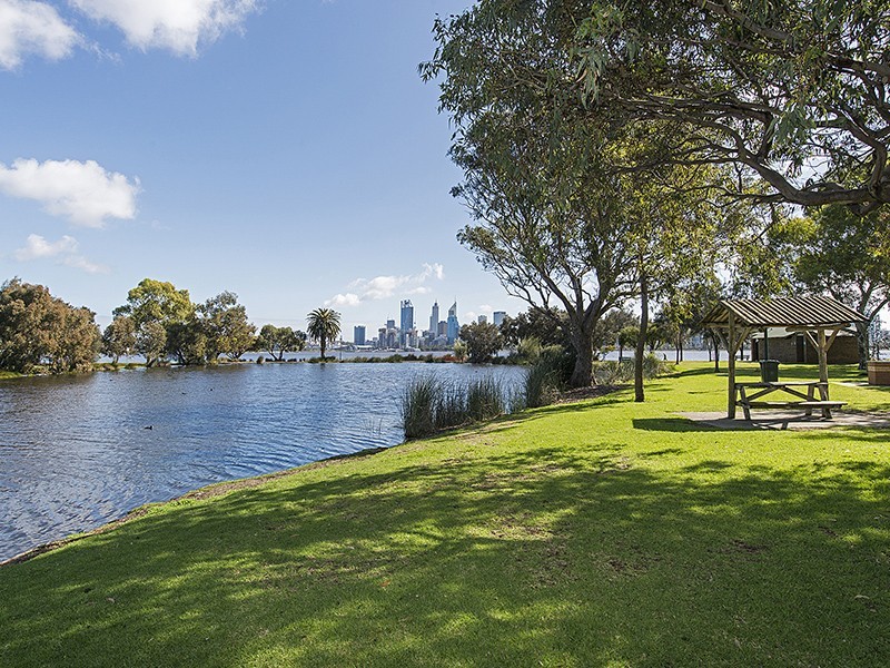 33/39 Hurlingham Road, South Perth WA 6151