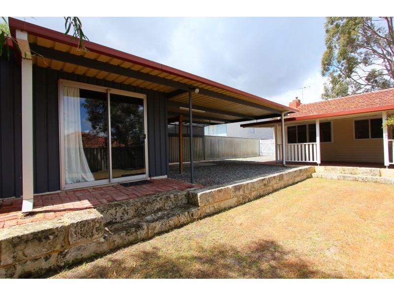 27 Reen Street, St James WA 6102