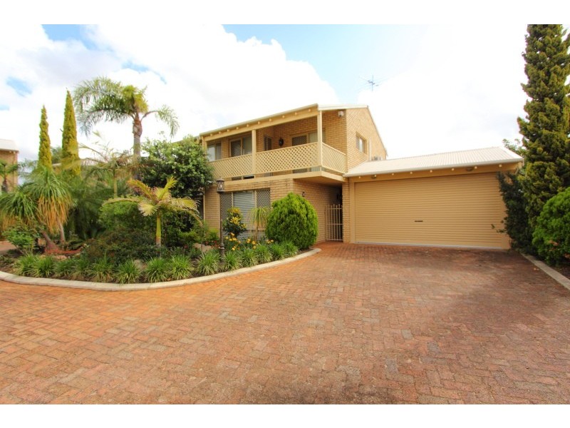 1/79b Riverton Drive West, Rossmoyne WA 6148