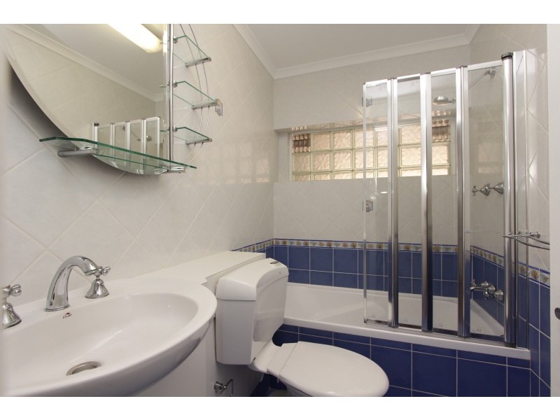 8/2 Douglas Avenue, South Perth WA 6151