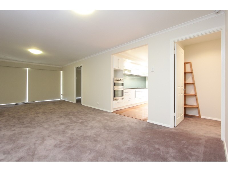 8/2 Douglas Avenue, South Perth WA 6151