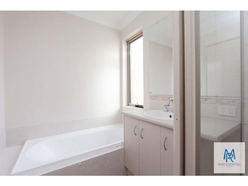 21 Patchett Street, Cloverdale WA 6105