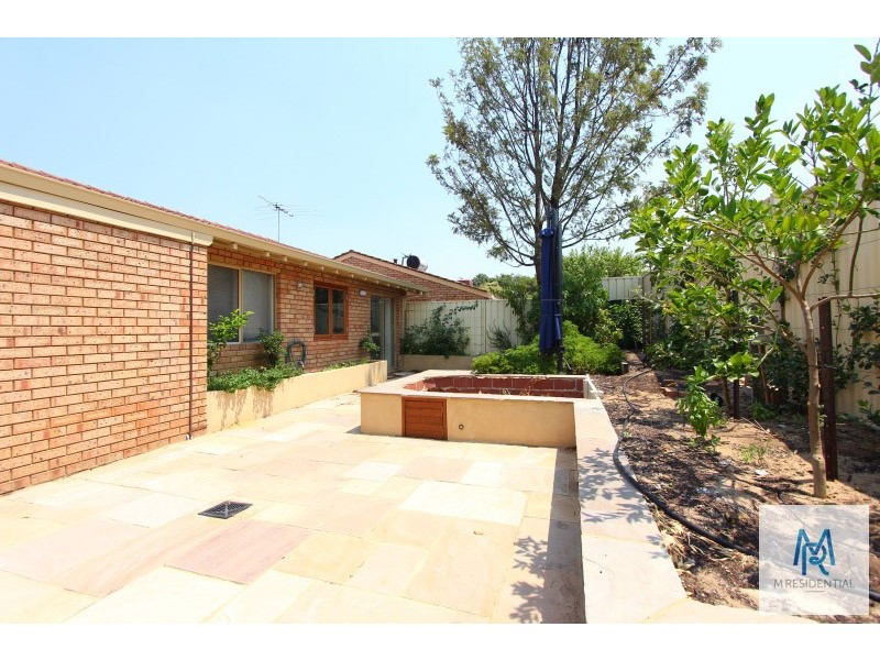 4/41 Point Walter Road, Bicton WA 6157