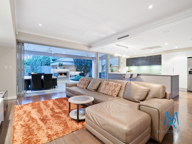 31 Wattle Street, South Perth WA 6151