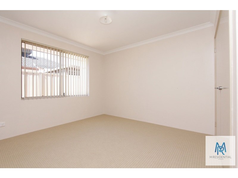 12a Northumberland Road, Forrestfield WA 6058