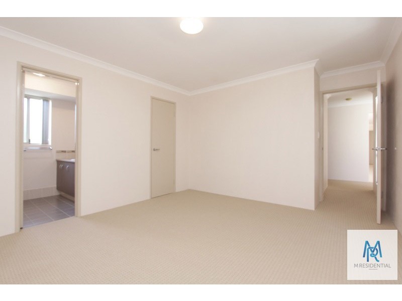 12a Northumberland Road, Forrestfield WA 6058