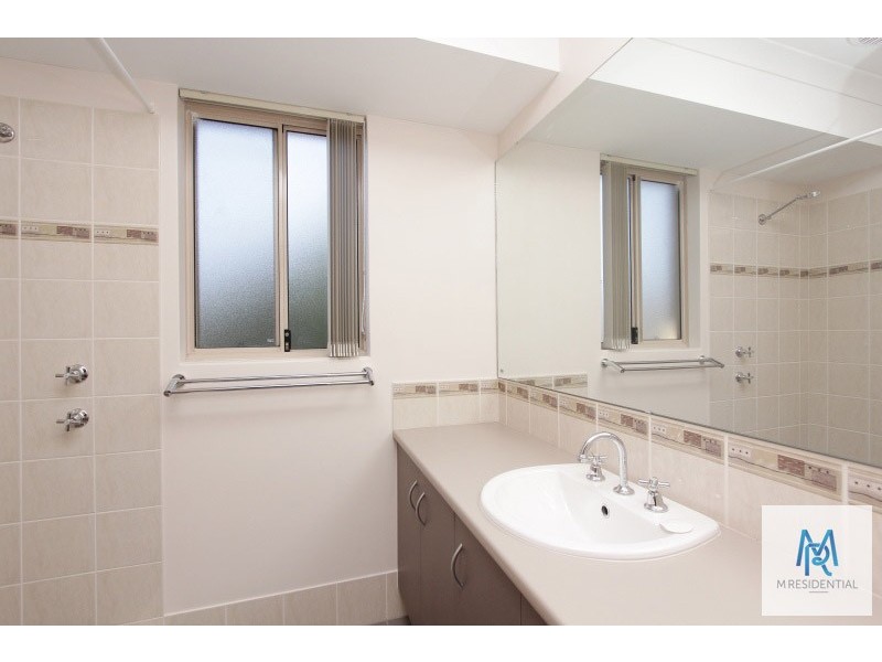 12a Northumberland Road, Forrestfield WA 6058