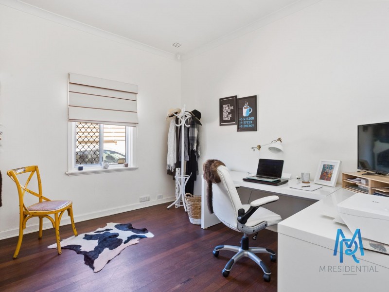 20 Bourke Street, Kensington WA 6151