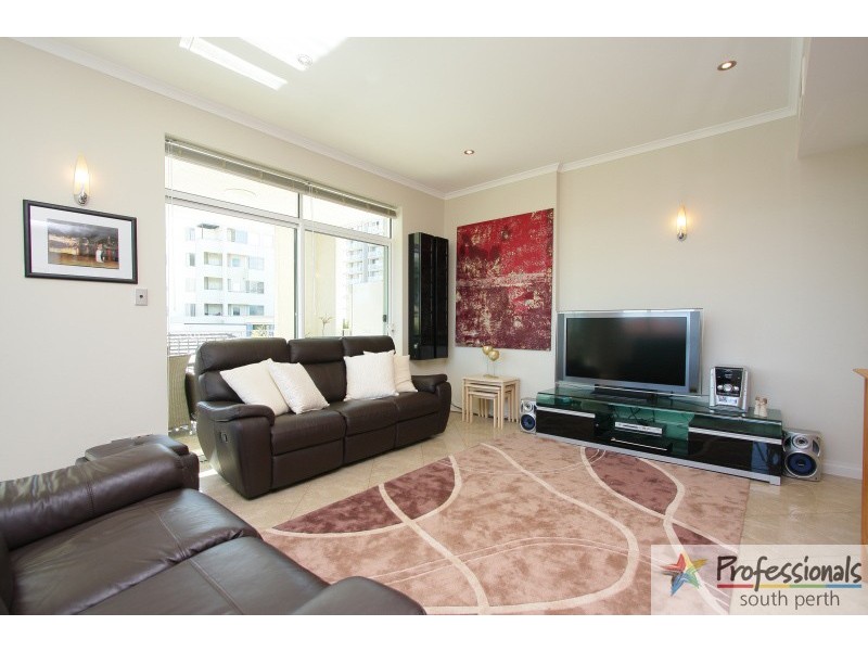 2/146 Mill Point Road, South Perth WA 6151