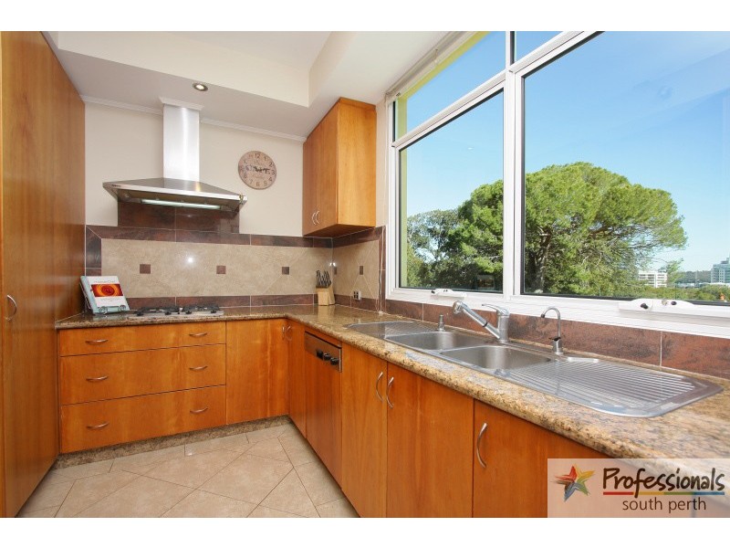 2/146 Mill Point Road, South Perth WA 6151