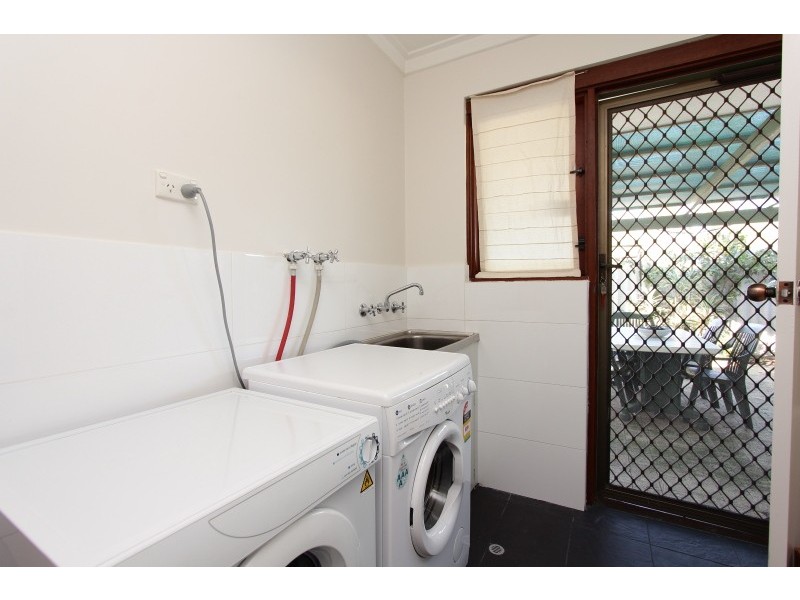 3/13 Brittain Street, Como WA 6152