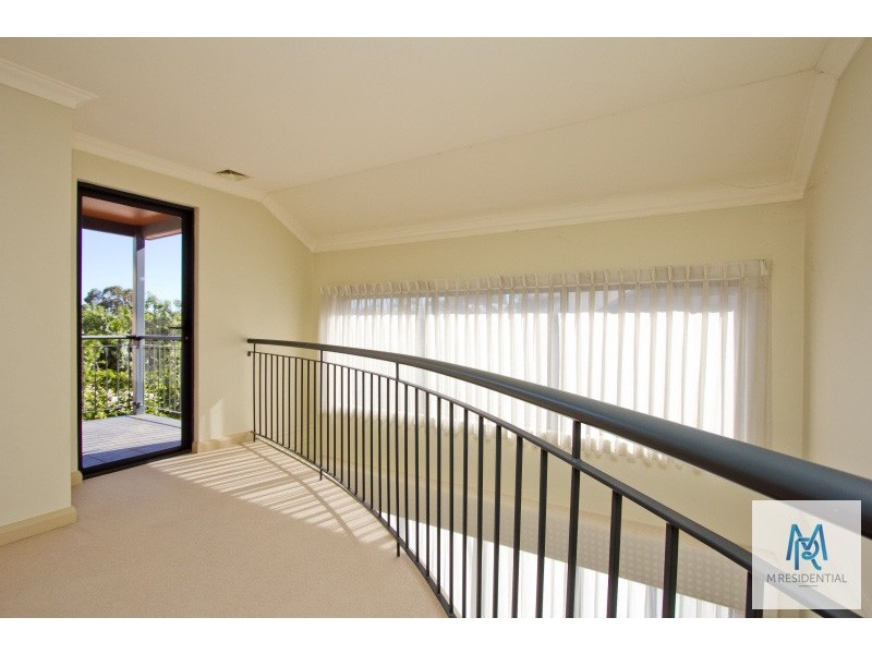 10/7 Fogerthorpe Crescent, Maylands WA 6051