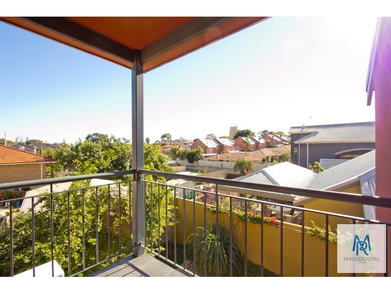 10/7 Fogerthorpe Crescent, Maylands WA 6051