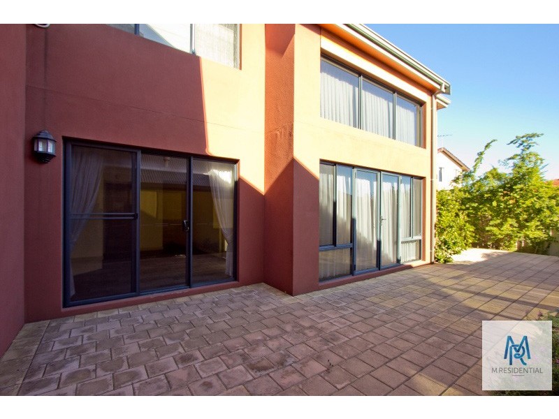 10/7 Fogerthorpe Crescent, Maylands WA 6051