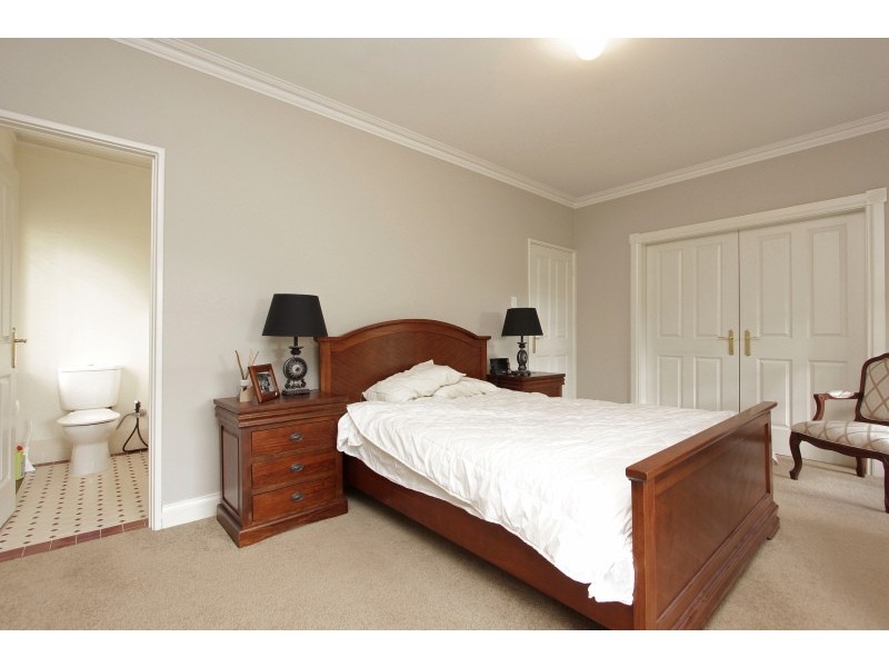 57b East Street, Guildford WA 6055