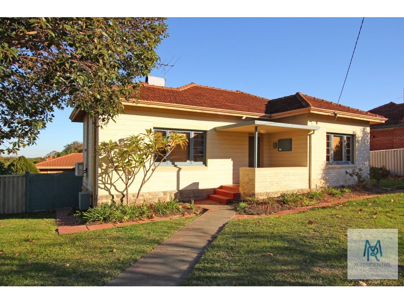 61 Birdwood Avenue, Como WA 6152