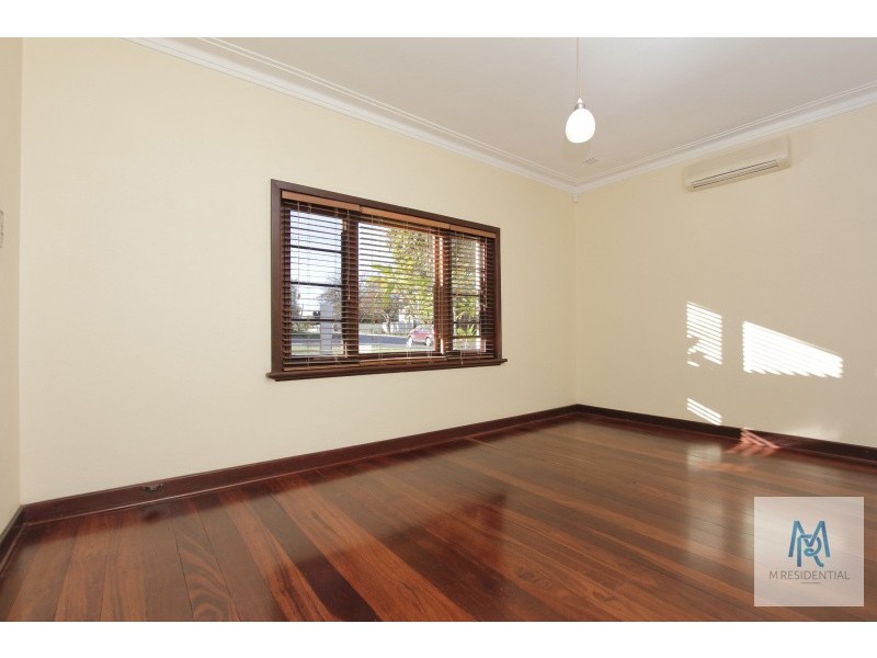 61 Birdwood Avenue, Como WA 6152