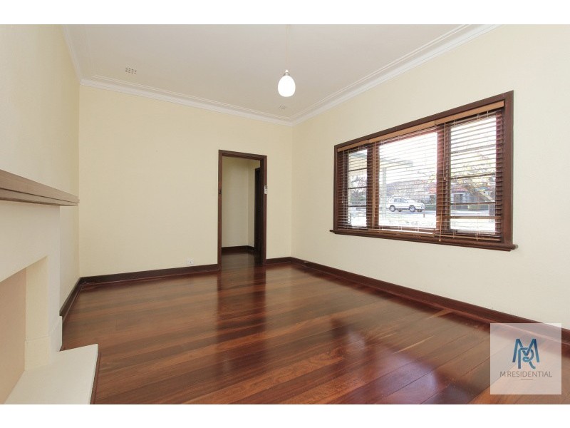 61 Birdwood Avenue, Como WA 6152