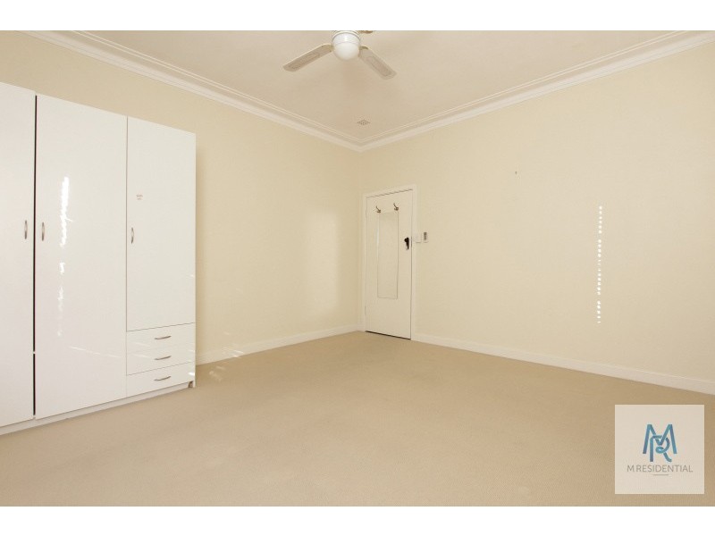 61 Birdwood Avenue, Como WA 6152