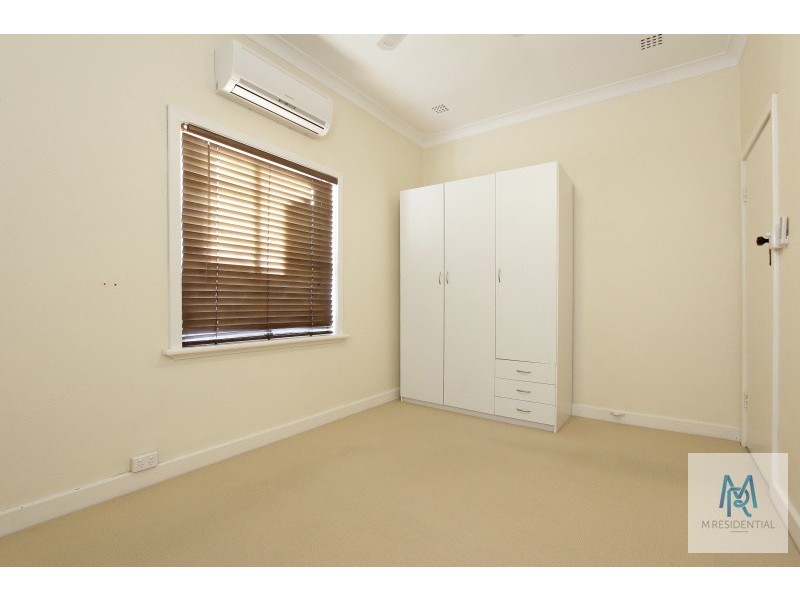 61 Birdwood Avenue, Como WA 6152