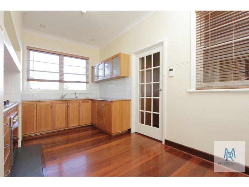 61 Birdwood Avenue, Como WA 6152