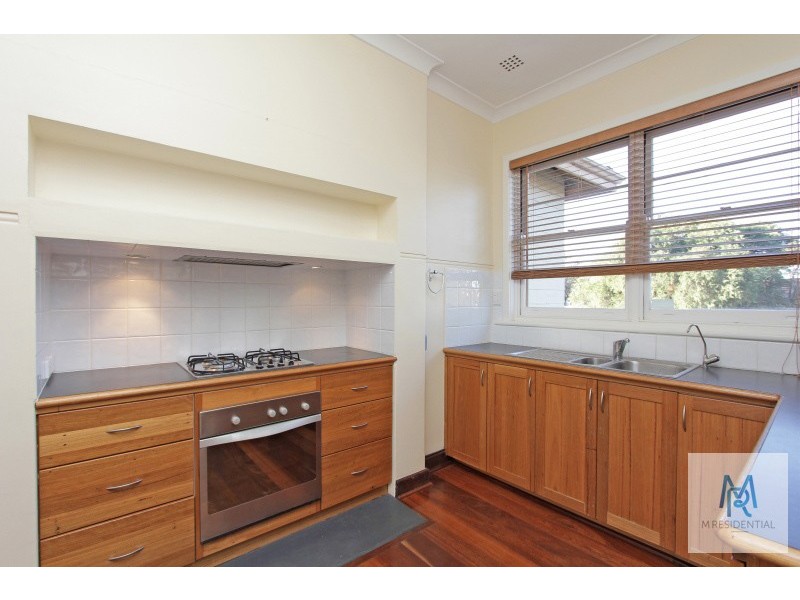 61 Birdwood Avenue, Como WA 6152