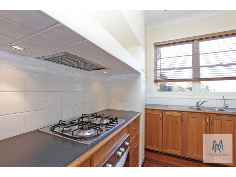 61 Birdwood Avenue, Como WA 6152