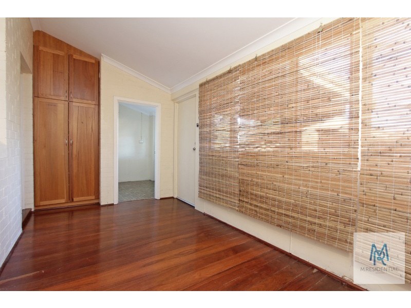 61 Birdwood Avenue, Como WA 6152