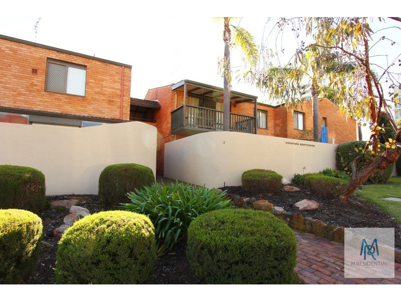 1/3 Darley Street, South Perth WA 6151