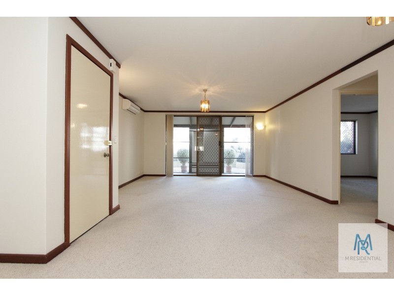 1/3 Darley Street, South Perth WA 6151