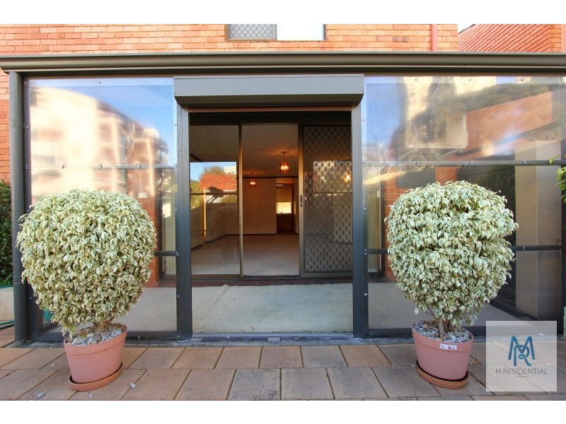 1/3 Darley Street, South Perth WA 6151