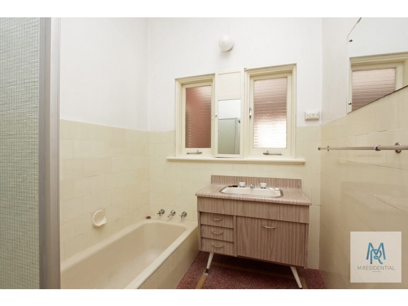 1/23 Strickland Street, South Perth WA 6151