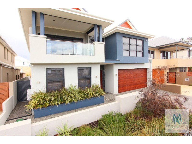 41 Heirisson Way, North Coogee WA 6163