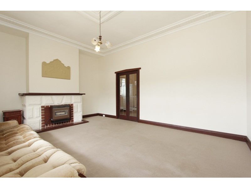 35 John Street, Midland WA 6056