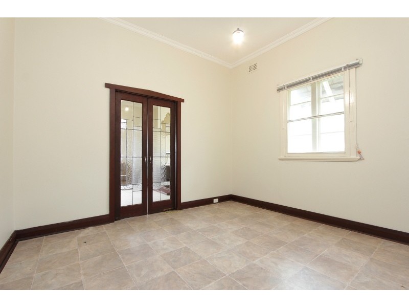 35 John Street, Midland WA 6056