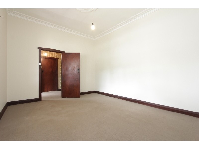 35 John Street, Midland WA 6056