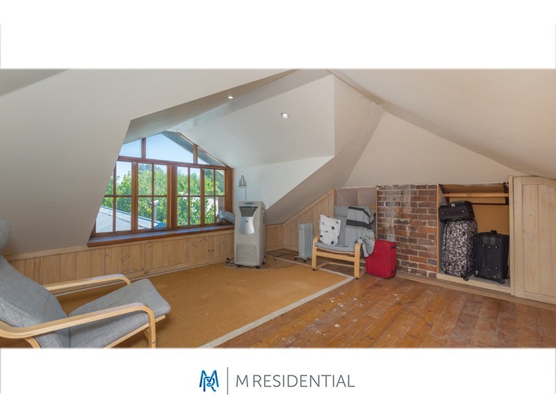 8a Holmesdale Road, Woodbridge WA 6056