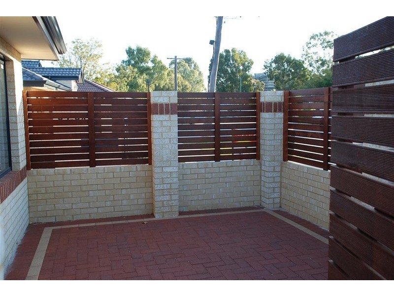 1/82-84 Queen Street, Bentley WA 6102