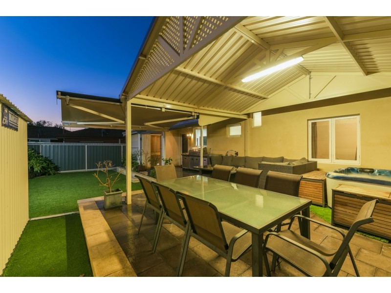 17 Marriot Street, Cannington WA 6107