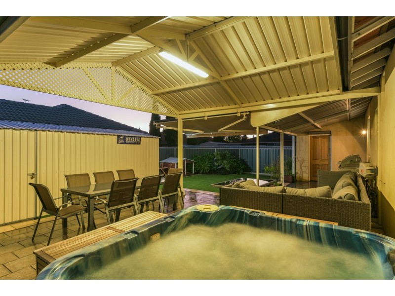 17 Marriot Street, Cannington WA 6107