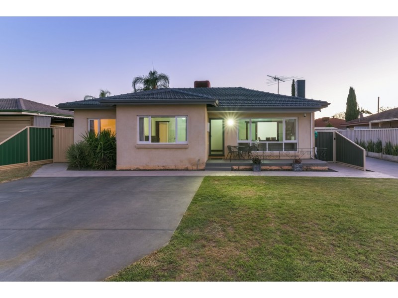 17 Marriot Street, Cannington WA 6107