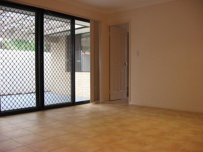 3/4 Hillcrest Road, Kewdale WA 6105