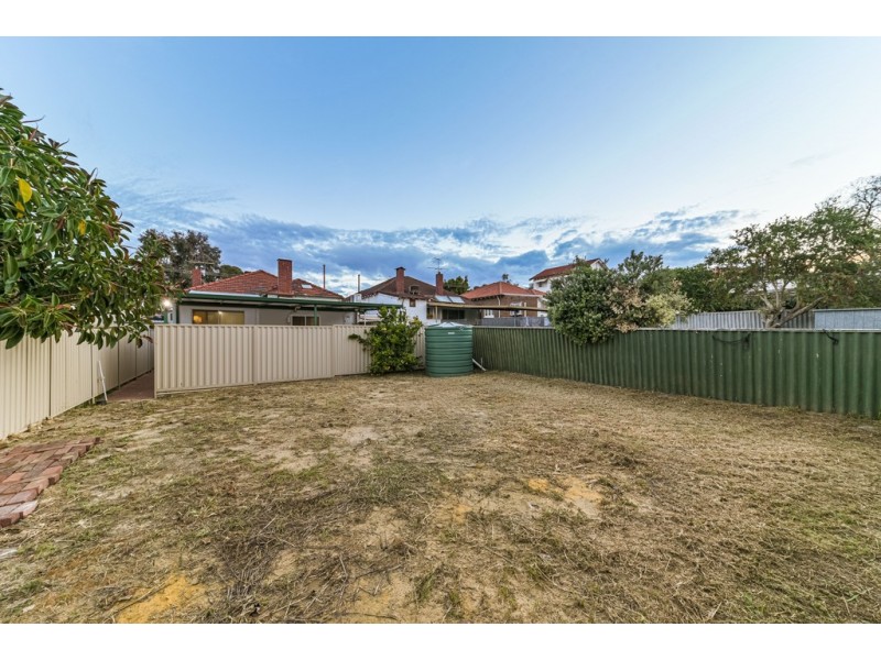 174 Hensman Street, Kensington WA 6151