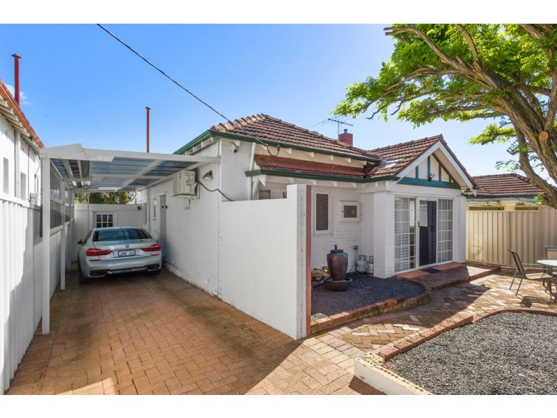 174 Hensman Street, Kensington WA 6151