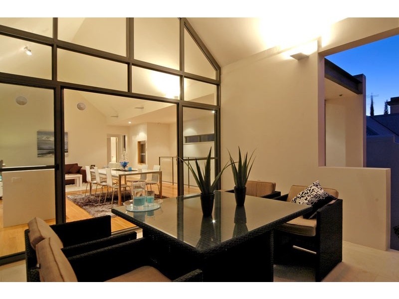 147 Roberts Road, Subiaco WA 6008