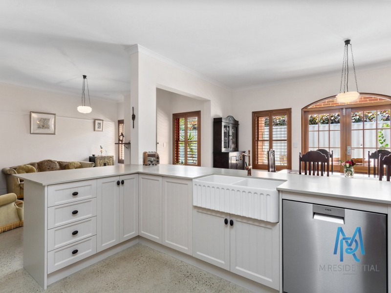 24 Leonora Street, Como WA 6152