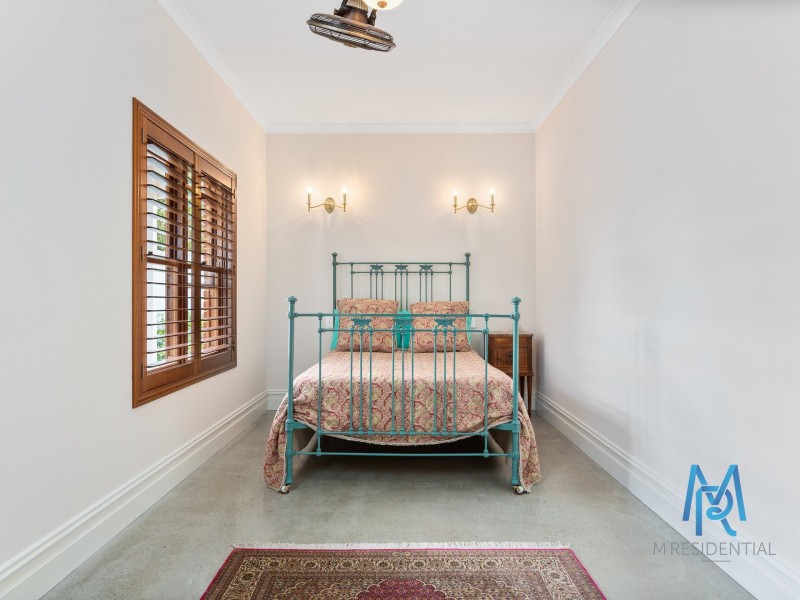 24 Leonora Street, Como WA 6152