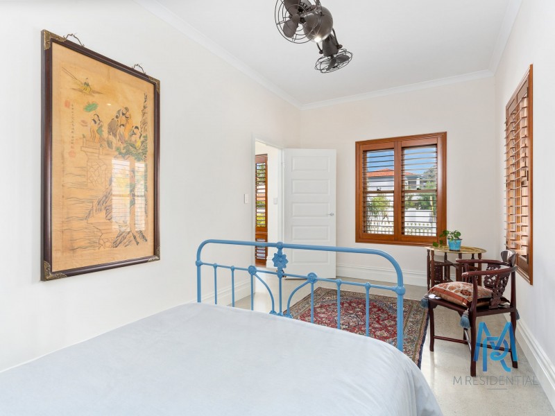 24 Leonora Street, Como WA 6152