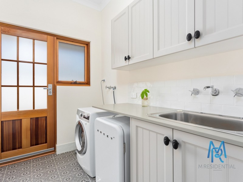 24 Leonora Street, Como WA 6152