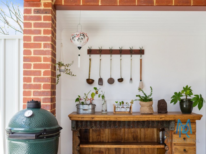 24 Leonora Street, Como WA 6152